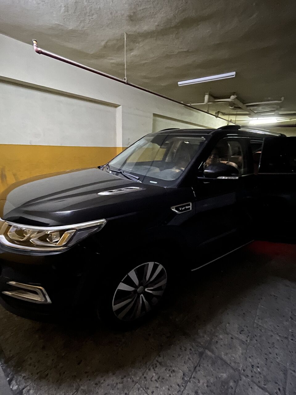 Dammam, Vehicles, Cars & Trucks , SAR 46500,  Changan CS95,  2019,  Automatic,  165000 KM,  Want To Sell Non Accidental Well Maintained   Top Model - Indian Expat