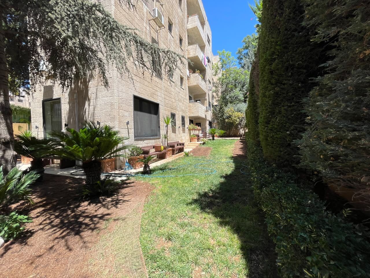 Amman, Apartments, Flats, Houses & Villas, JOD 35000/year,  Furnished,  4 BR,  280 Sq. Meter,  Ground Floor Apartment For Rent In Deir Ghubar