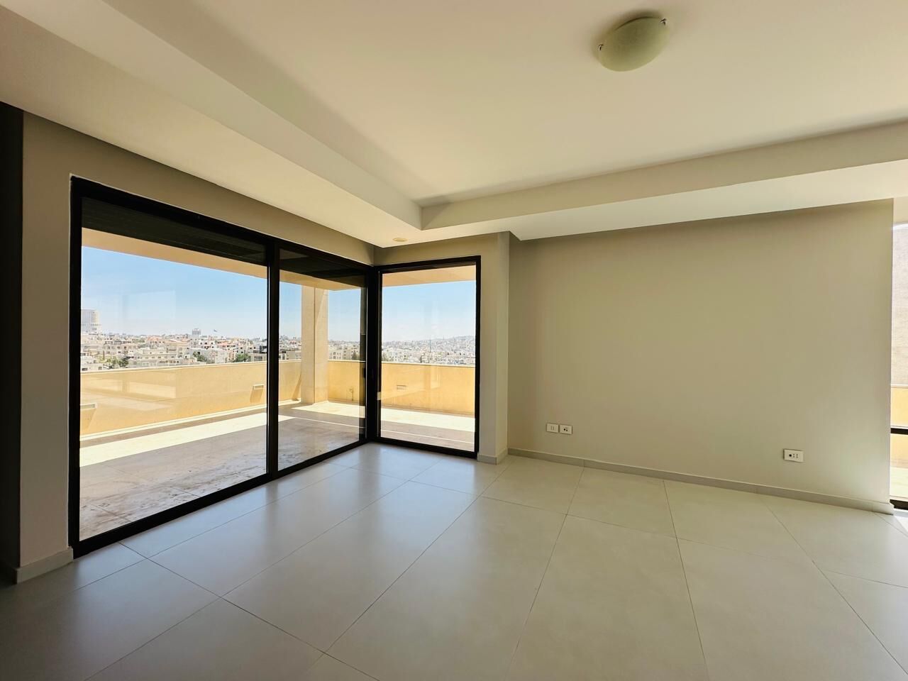 Abdoun, Apartments, Flats, Houses & Villas, JOD 35000/year,  3 BR,  270 Sq. Meter,  Rooftop Apartment For Rent