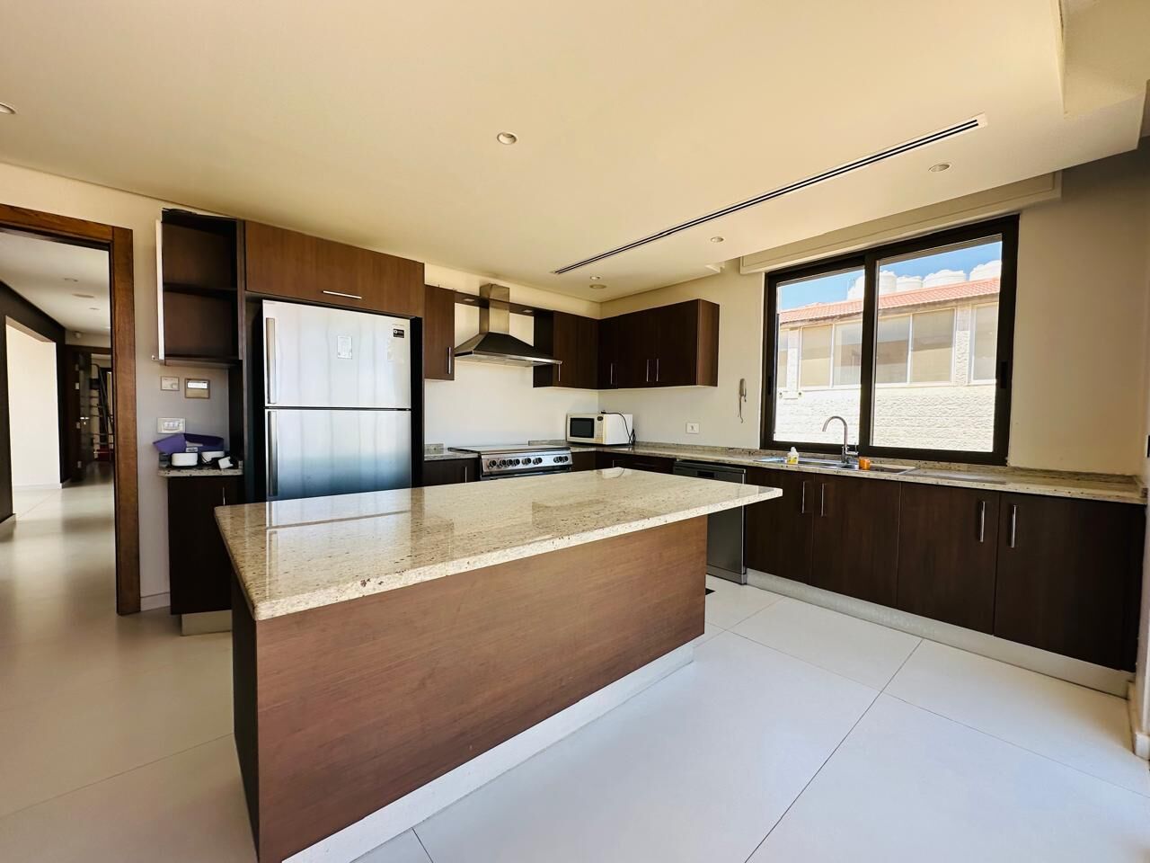 Abdoun, Apartments, Flats, Houses & Villas, JOD 35000/year,  3 BR,  270 Sq. Meter,  Rooftop Apartment For Rent