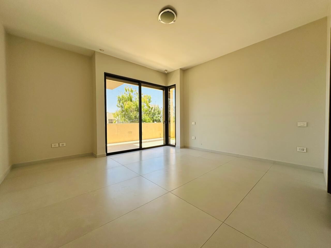 Abdoun, Apartments, Flats, Houses & Villas, JOD 35000/year,  3 BR,  270 Sq. Meter,  Rooftop Apartment For Rent