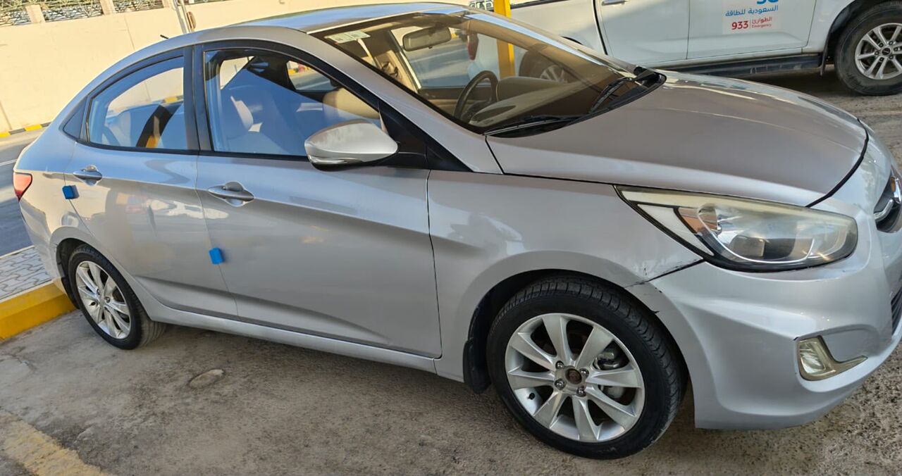 Riyadh, Vehicles, Cars & Trucks , SAR 21000,  Hyundai Accent,  2016,  Automatic,  278000 KM,    For Sale