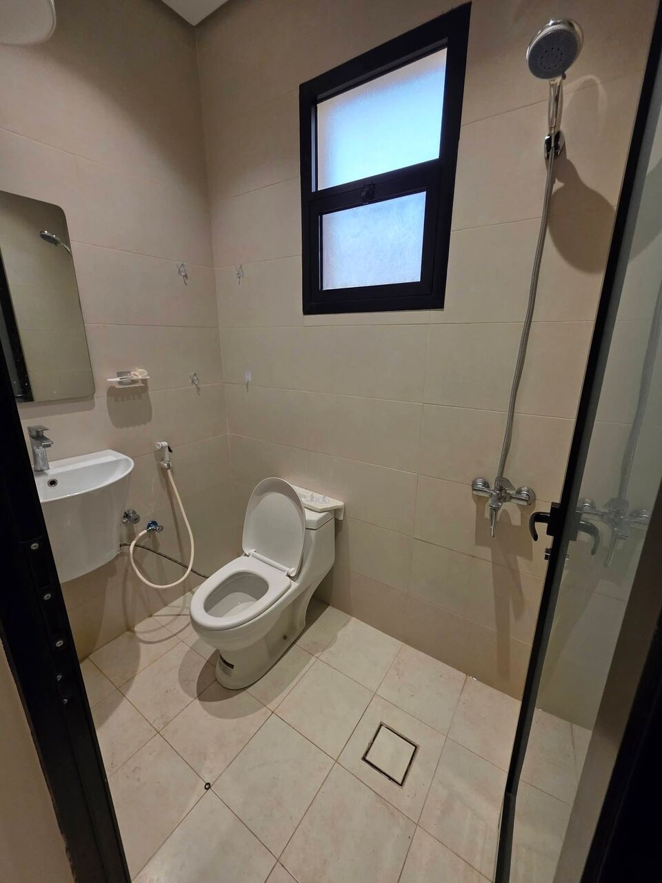 Khobar, Apartments, Flats, Houses & Villas, 1 BR,  FAMILY APARTMENT FOR RENT  Layout: 1 Bedroom + Living Room + Bathroom + Kitchen🍳 American
