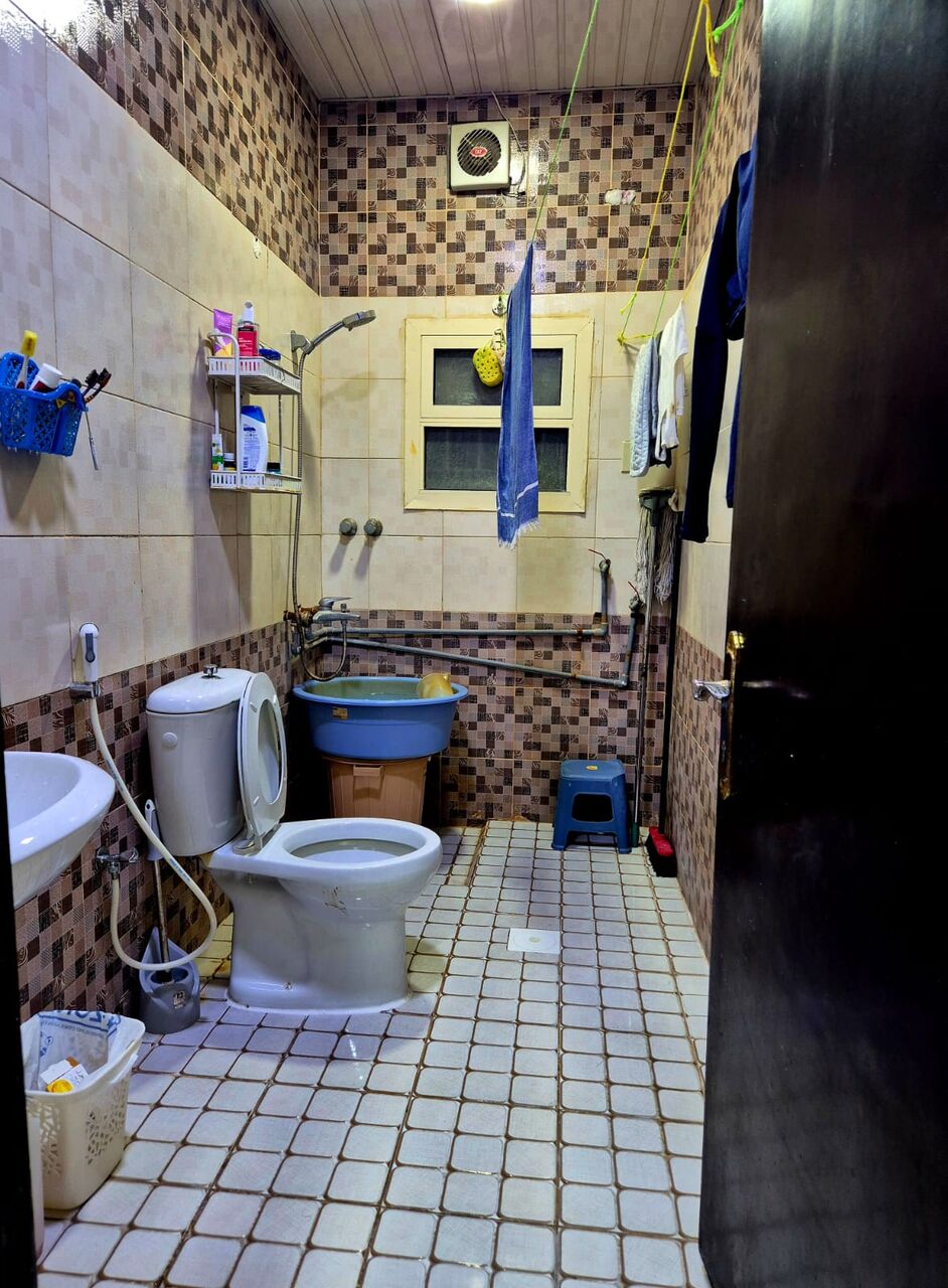 Akrabia, Housing Exchanges, SAR 12500/year,  Studio,  I Would Like To Exchange/transfer A Bachelor Flat Along With Home Appliances & Furniture