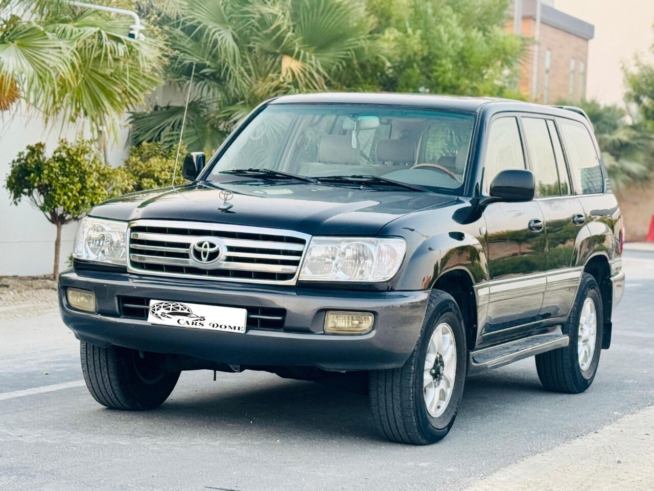 Manama, Vehicles, Cars & Trucks , BHD 3300,  Toyota Land Cruiser,  2004,  311000 KM,  GXR - V6 - Good Condition