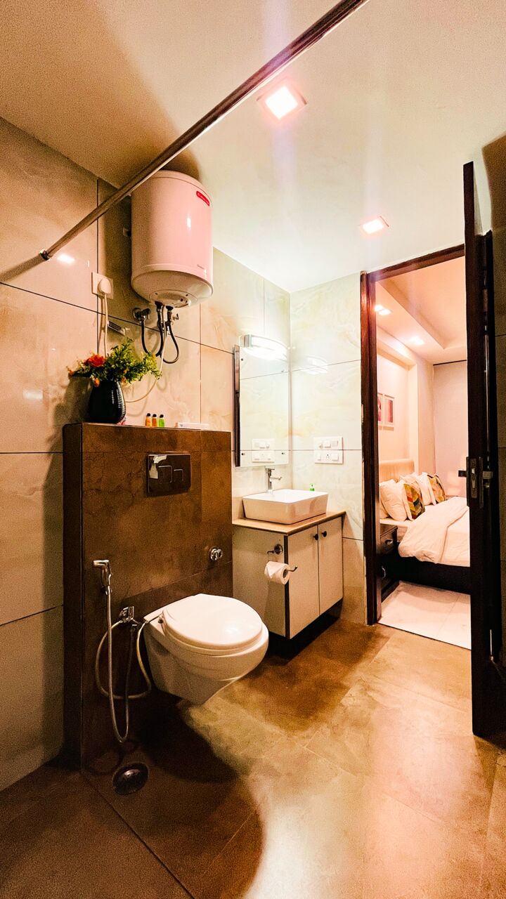 Gurgaon, Apartments, Flats, Houses & Villas, INR 4500/day,  Furnished,  1 BR,  550 Sq. Feet,  One Bedroom Apartment DLF Cyber City