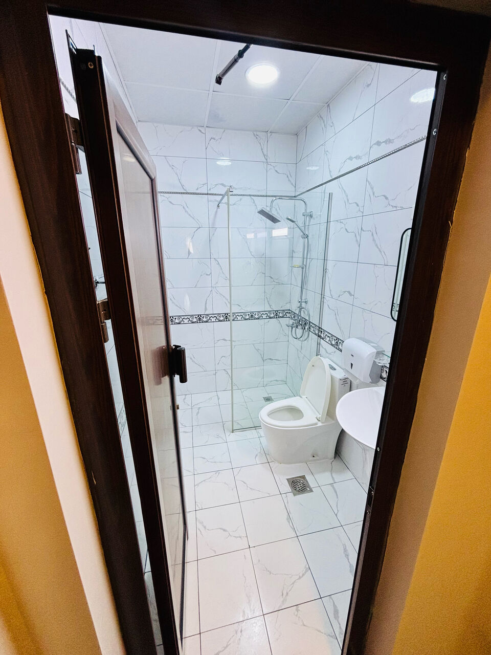 Zinj, Apartments, Flats, Houses & Villas, BHD 320/year,  2 BR,  2 Bedroom Flat For Rent