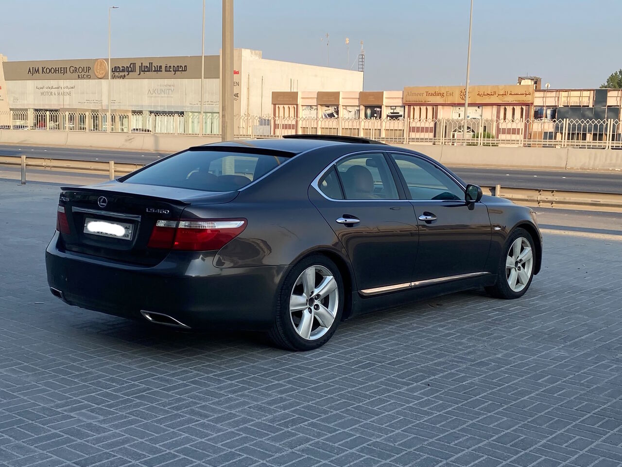 Manama, Vehicles, Cars & Trucks , BHD 2500,  Lexus LS-460,  2007,  Automatic,  167950 KM,   /  (Grey)