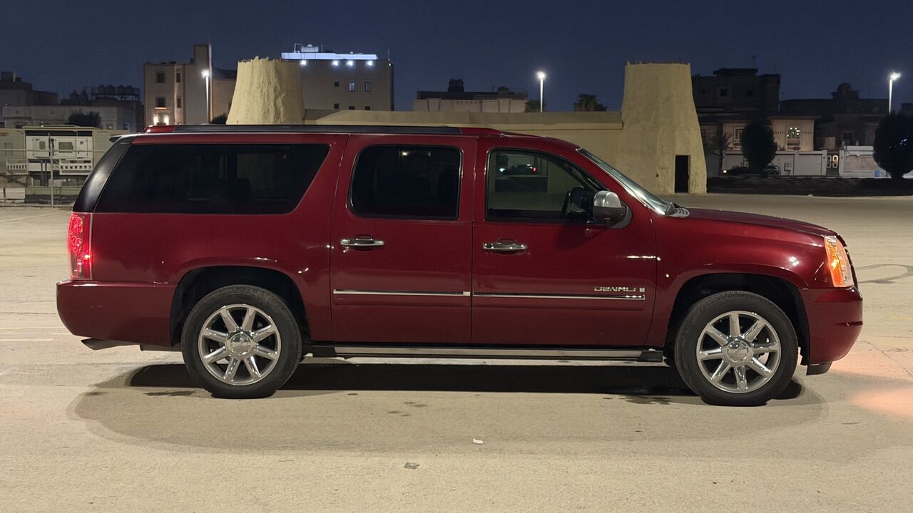 Qatif, Vehicles, Cars & Trucks , SAR 29000,  GMC Yukon Denali,  2009,  Automatic,  287000 KM,  Yukon Denali XL