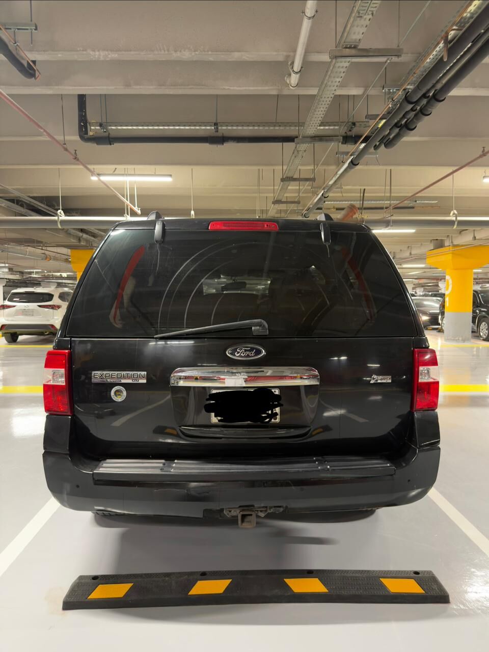 Riyadh, Vehicles, Cars & Trucks , SAR 30000,  Ford Expedition XLT,  2013,  Automatic,  388000 KM,