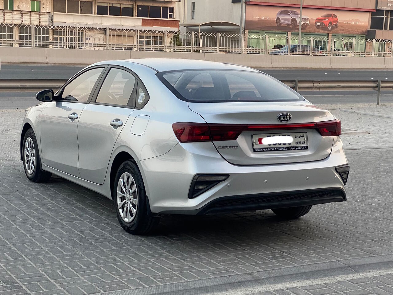 Manama, Vehicles, Cars & Trucks , BHD 3600,  Kia Cerato,  2021,  Automatic,  137000 KM,    (Silver)