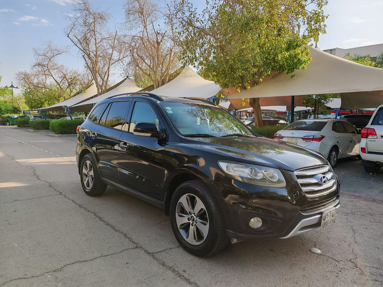 Riyadh, Vehicles, Cars & Trucks , SAR 27000,  Hyundai Santa Fe,  2012,  Automatic,  286000 KM,    Full Option Very Good Car ..