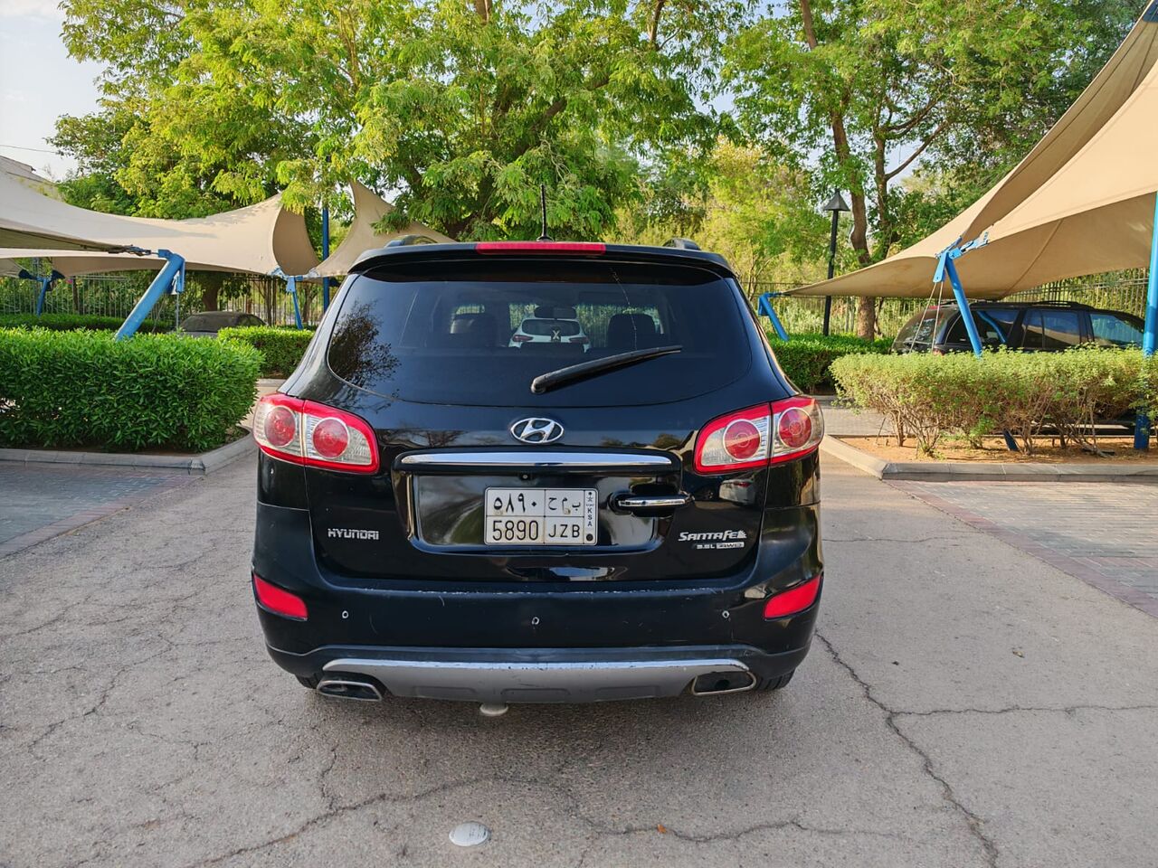 Riyadh, Vehicles, Cars & Trucks , SAR 27000,  Hyundai Santa Fe,  2012,  Automatic,  286000 KM,    Full Option Very Good Car ..