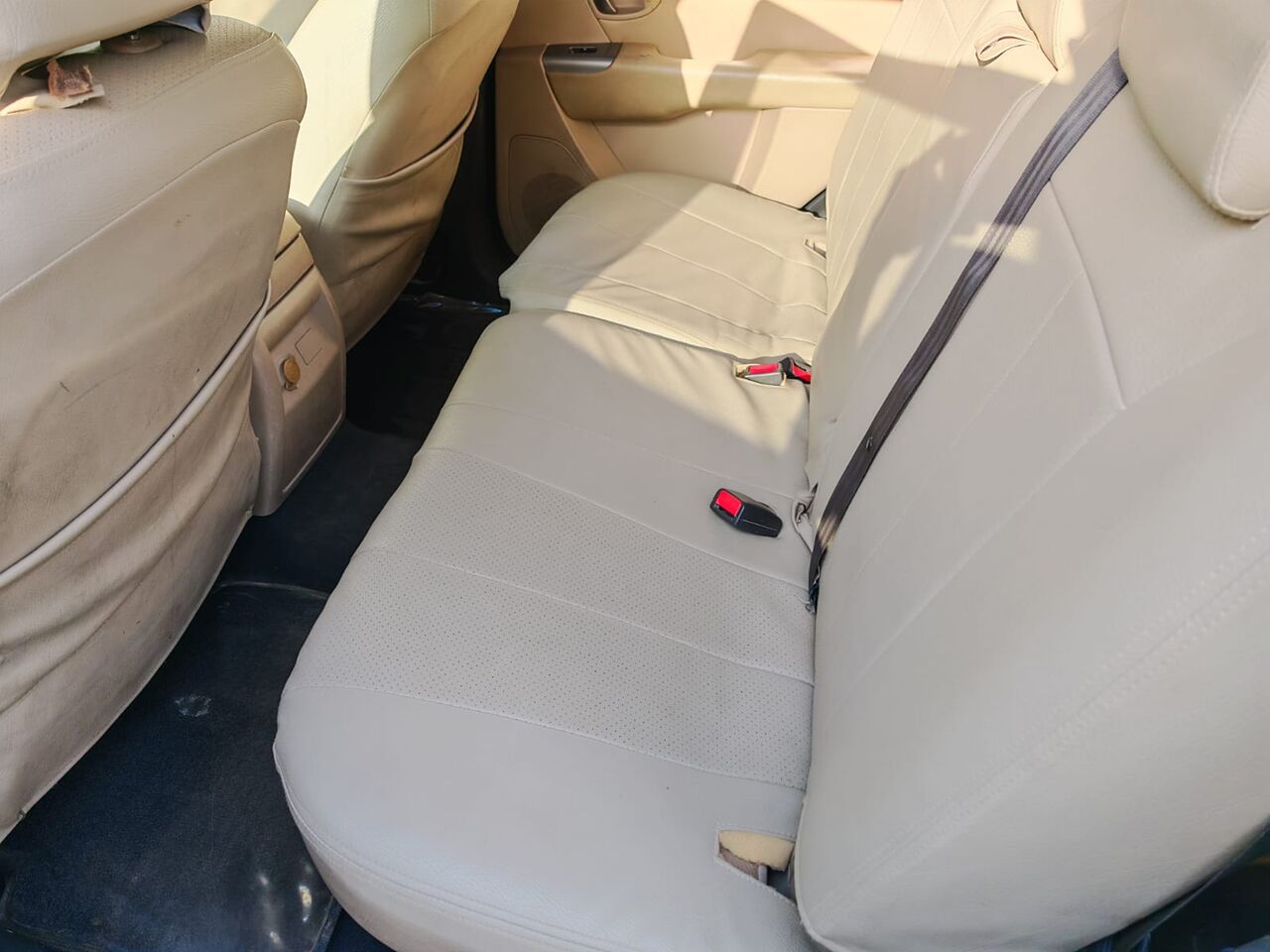 Riyadh, Vehicles, Cars & Trucks , SAR 27000,  Hyundai Santa Fe,  2012,  Automatic,  286000 KM,    Full Option Very Good Car ..
