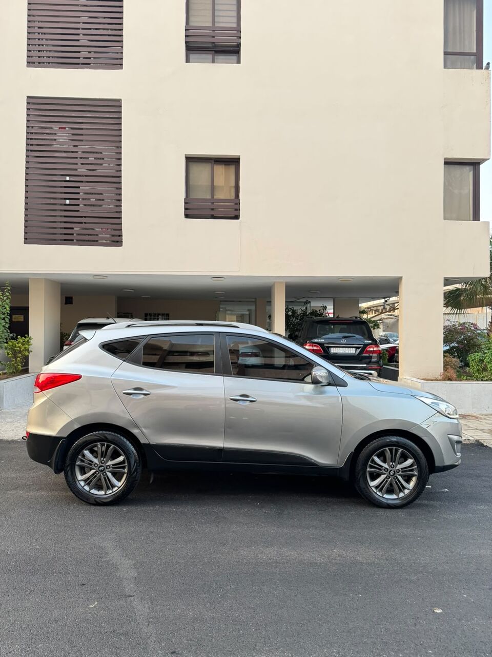 Jeddah, Vehicles, Cars & Trucks , SAR 31000,  Hyundai Tucson,  2015,  Automatic,  300 KM,