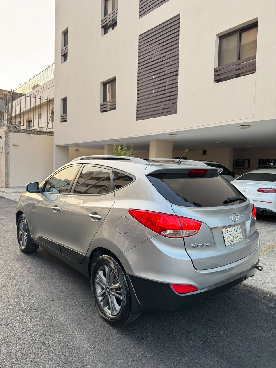 Jeddah, Vehicles, Cars & Trucks , SAR 31000,  Hyundai Tucson,  2015,  Automatic,  300 KM,