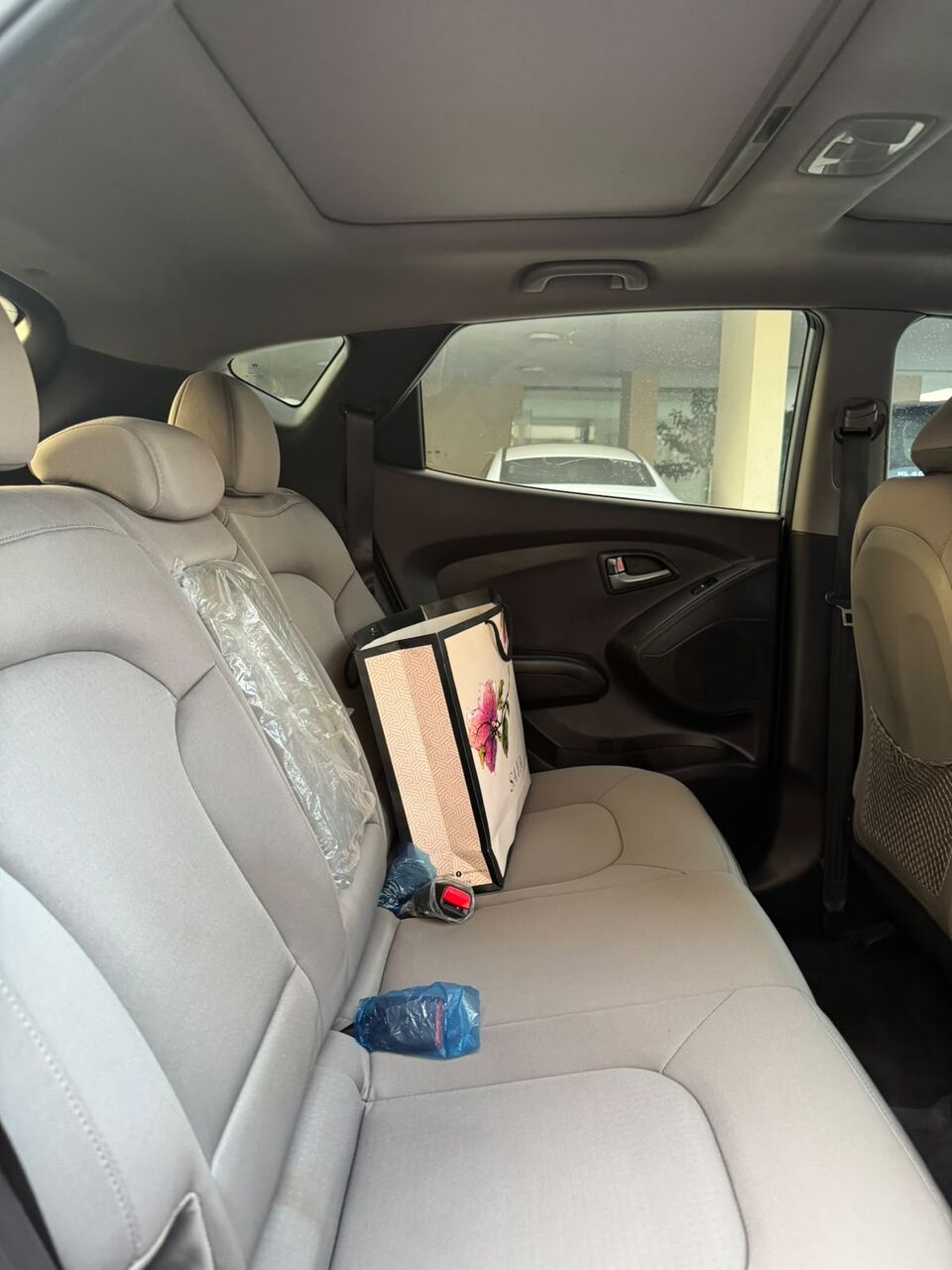 Jeddah, Vehicles, Cars & Trucks , SAR 31000,  Hyundai Tucson,  2015,  Automatic,  300 KM,