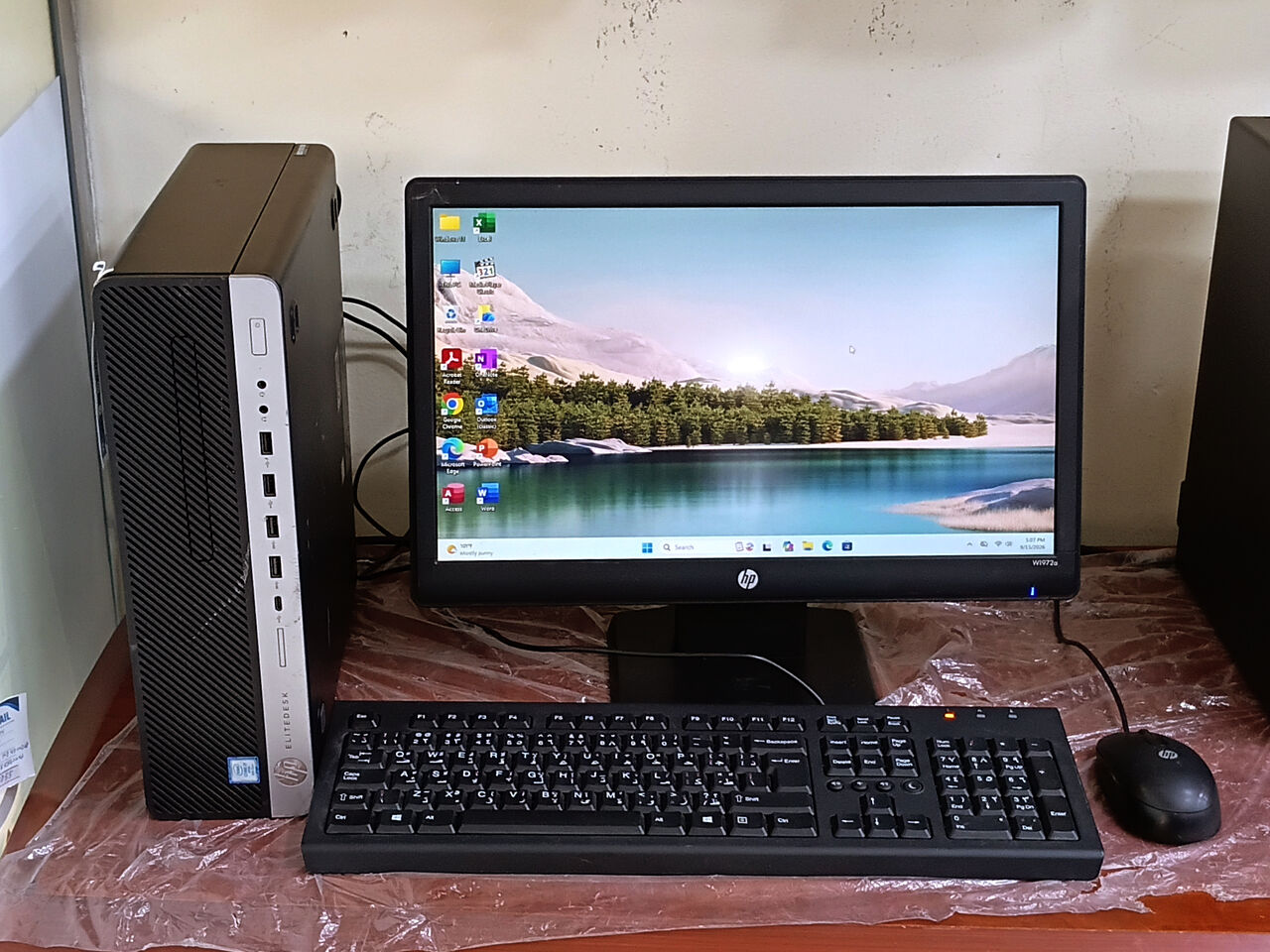 Riffa, Computers, BHD 113,  HP EliteDesk Core I7 9th Gen DDR4 8GB/620GB Storage 19&rsquo;&rsquo; Monitor 113 BD Only