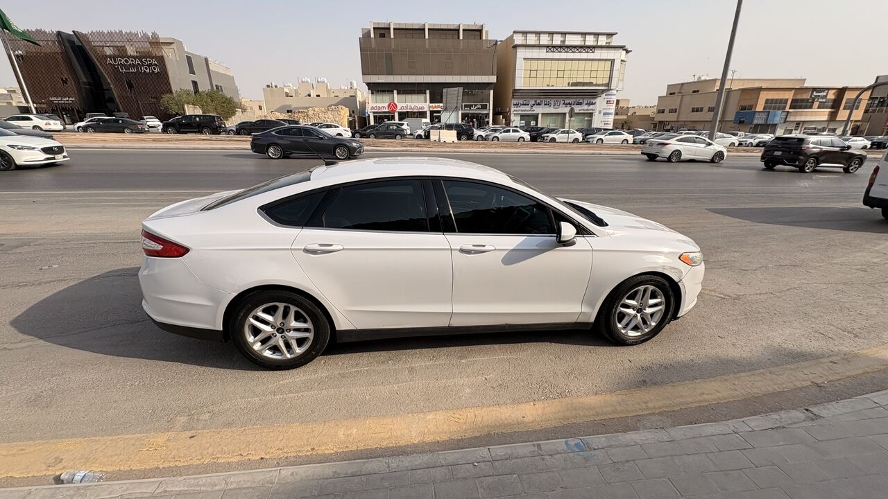Riyadh, Vehicles, Cars & Trucks , SAR 28000,  Ford Fusion,  2014,  Automatic,  207000 KM,   Standard  Well Maintained