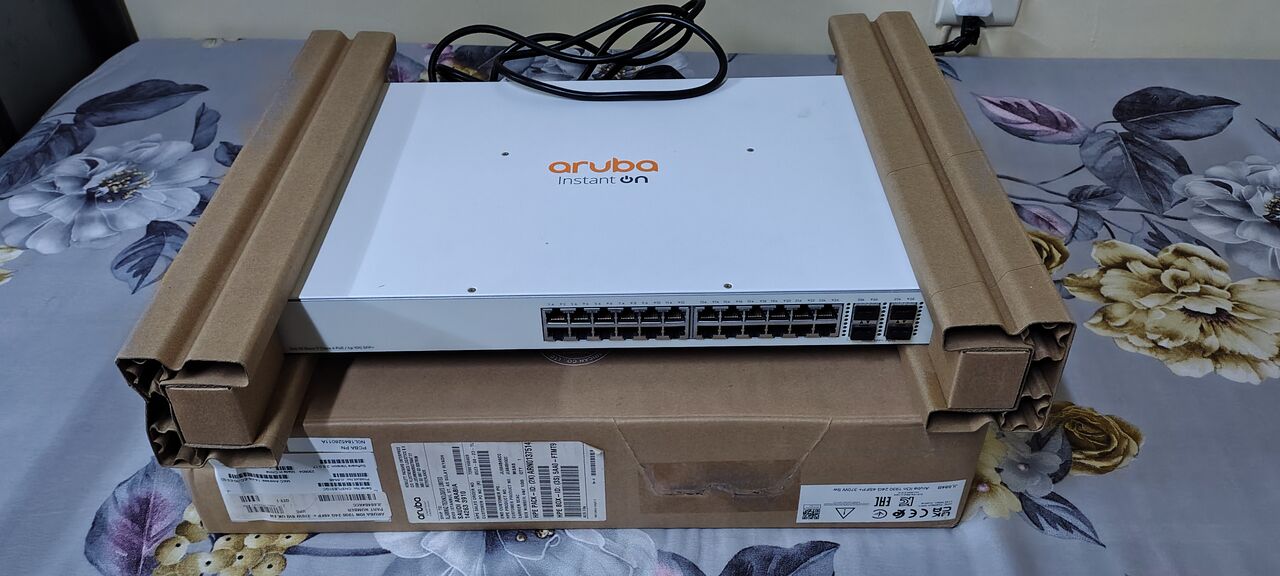Riyadh, Computers, SAR 1300,  Aruba Instant On 1930 48-Port Gigabit Network Switch &ndash; Brand New