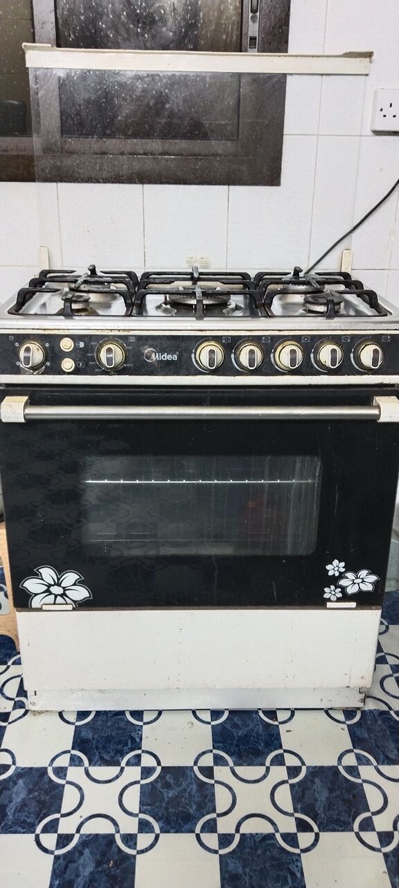 Mahooz, Household Items, BHD 35,  Cooking Range For Sale