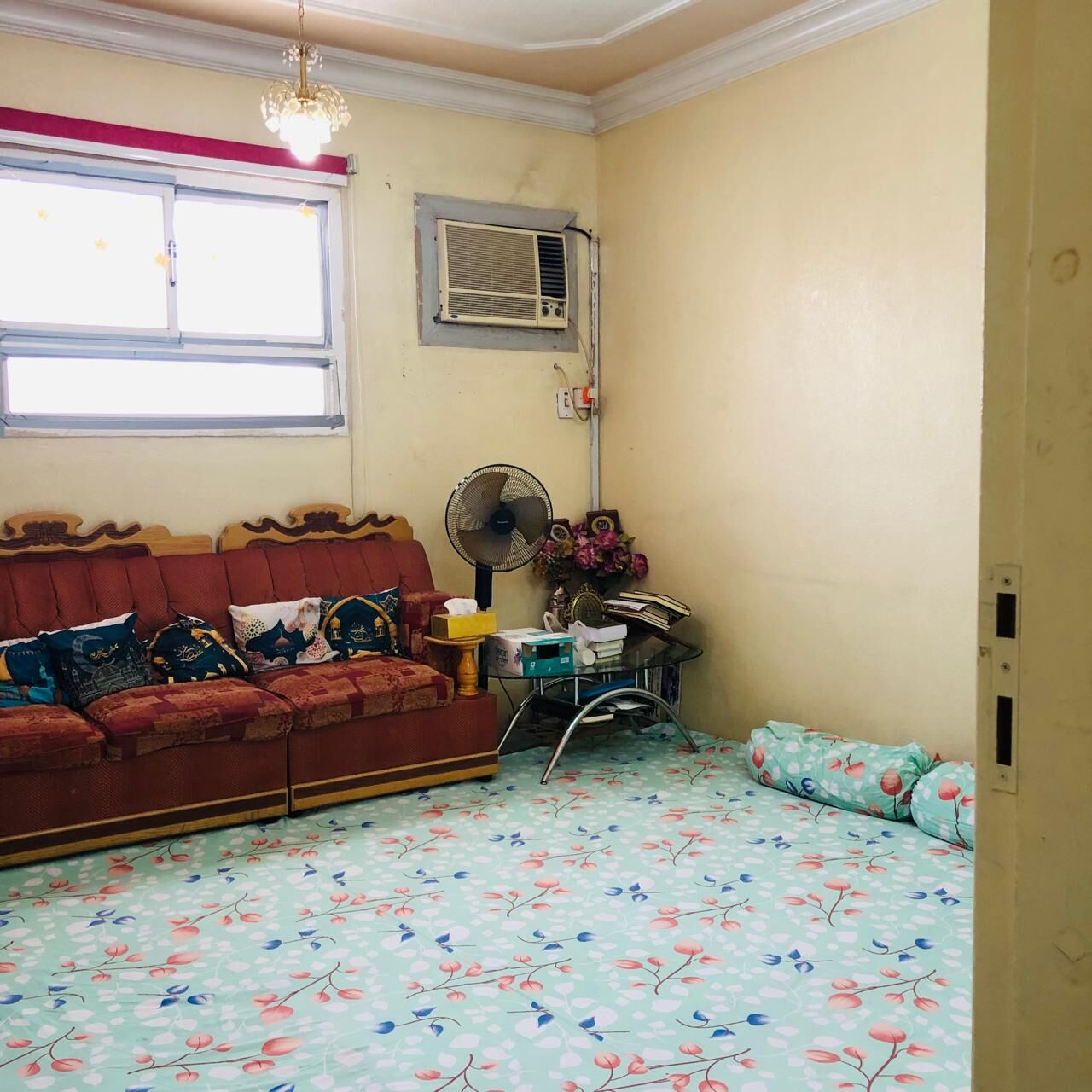 Riyadh, Housing Exchanges, SAR 1500/month,  1 BR,  Offering Neat And Clean Furnished Room For Executive Bachelor
