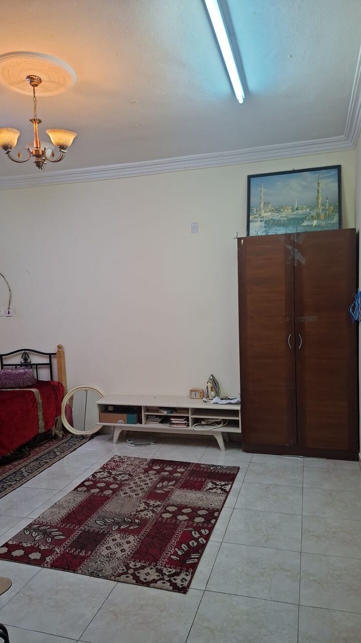 Dammam, Rooms for Rent, SAR 1500/month,  Furnished,  In A Family Flat One Room For Rent Semi Furnished