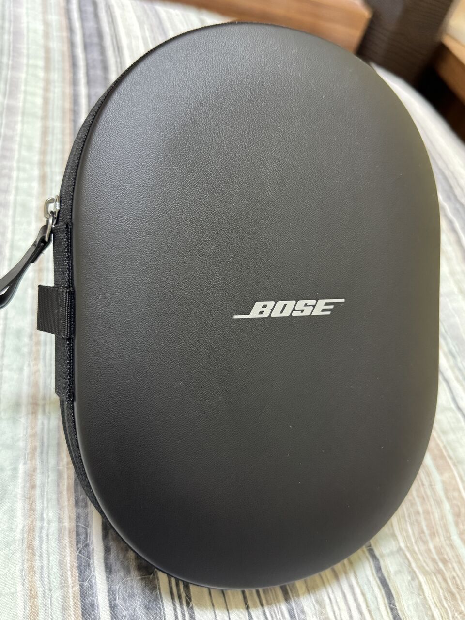 Jeddah, Electronics, SAR 800,  Bose QC Ultra Headphones