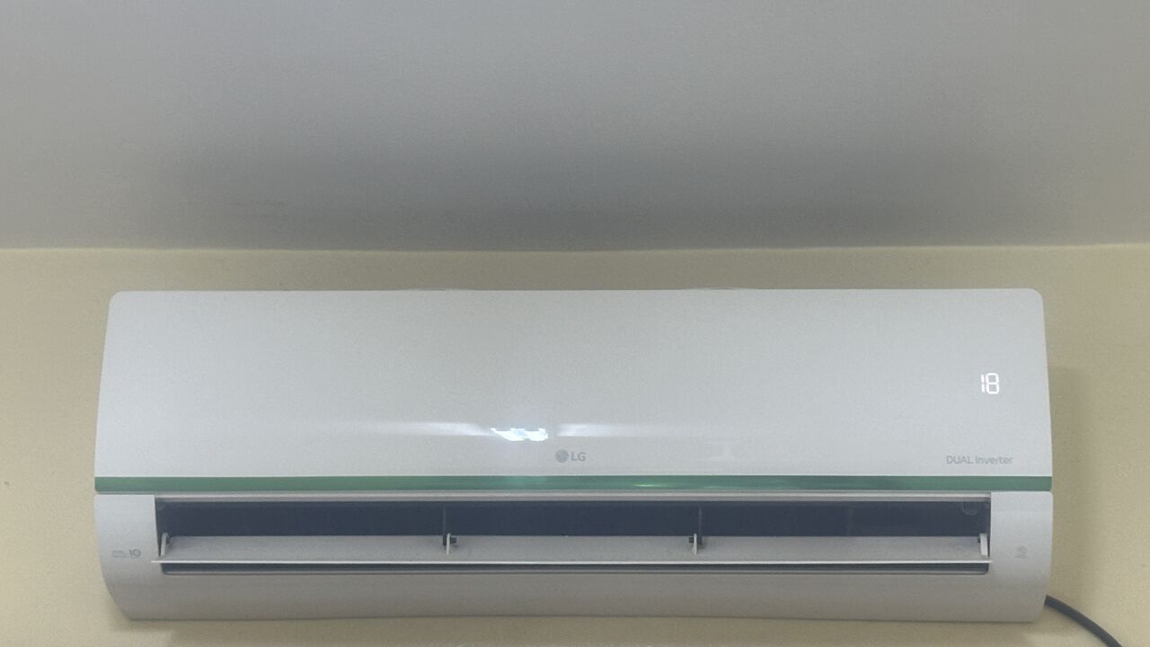 Hara, Air Conditioners, SAR 500,  4 Window AC&rsquo;s And 1 LG Split AC For Sale