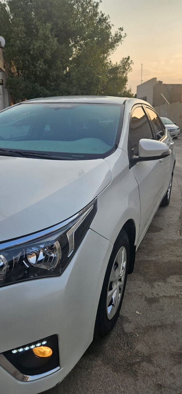 Riyadh, Vehicles, Cars & Trucks , SAR 33000,  Toyota Corolla,  2015,  Automatic,  270200 KM,  ,  Neat And Clean