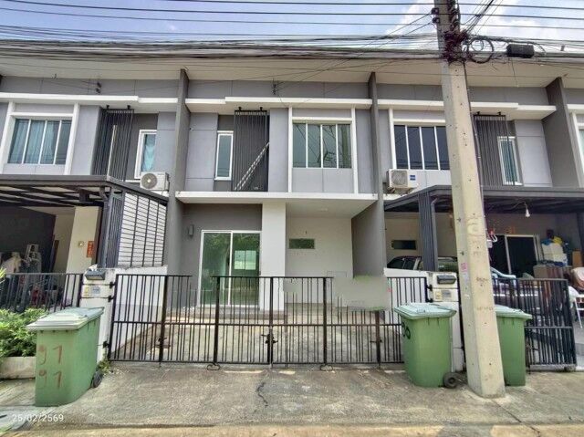 Bangkok, Real Estate For Sale, THB 2100000,  3 BR,  18 Sq. Feet,  ขายทาวน์เฮ้าส์ปทุมธานี โครงการ พฤ