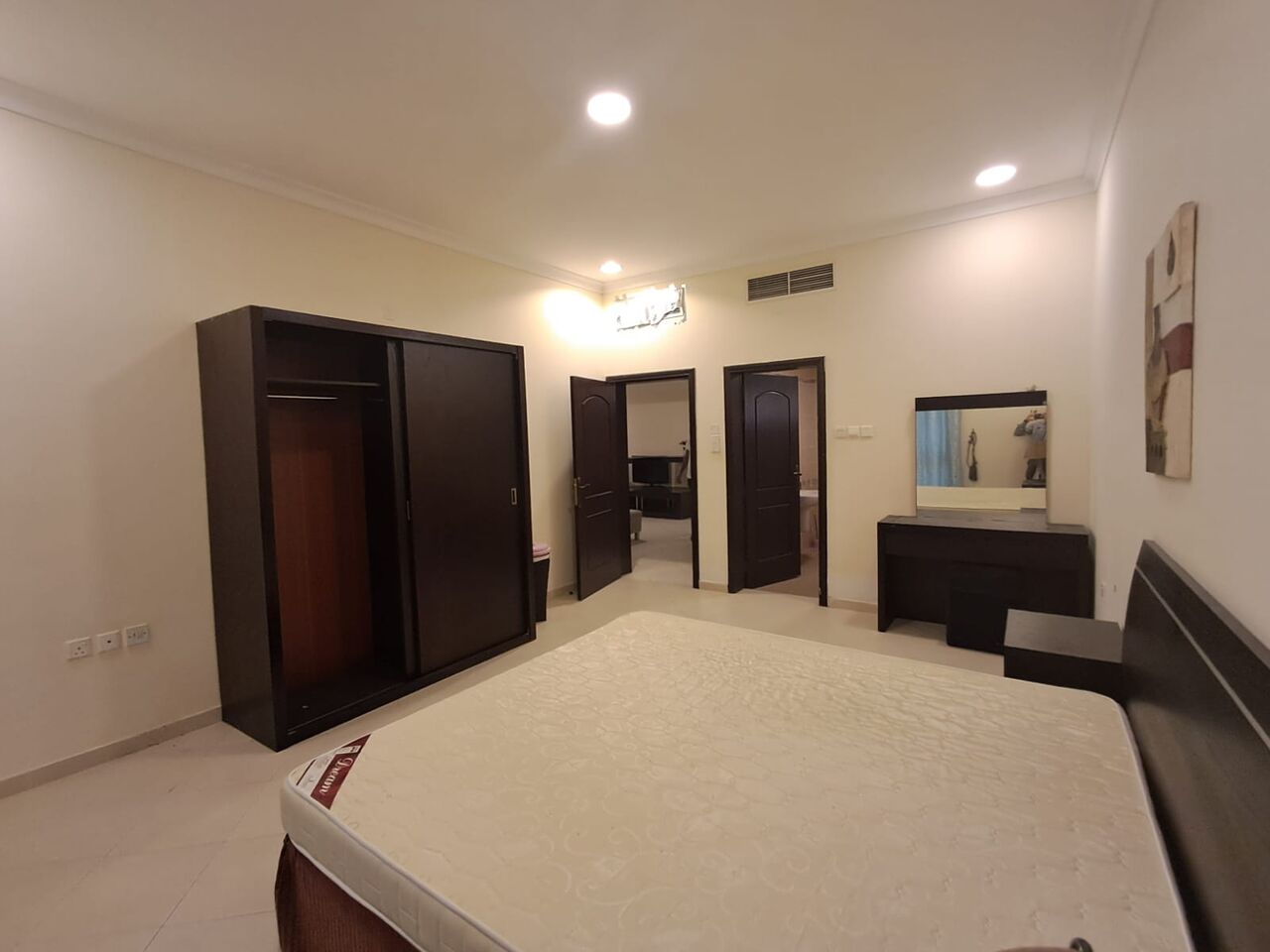 Manama, Apartments, Flats, Houses & Villas, BHD 100/month,  Furnished,  Apartments, Villas, Shops & Stores Available Across Bahrain