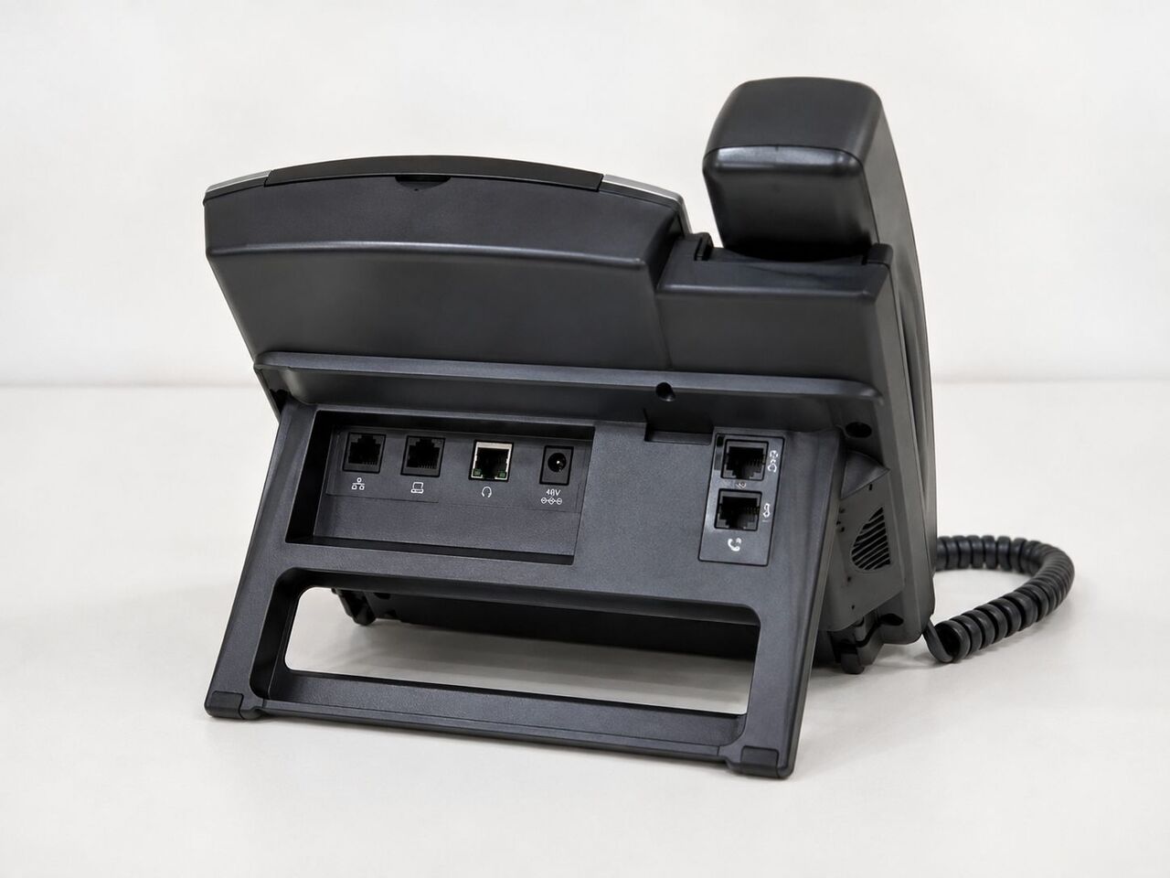 Manama, Electronics, BHD 10,  Polycom VVX 501 Business Media Phone