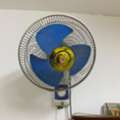 SAR 1,  Furniture And Electric Item For Sale