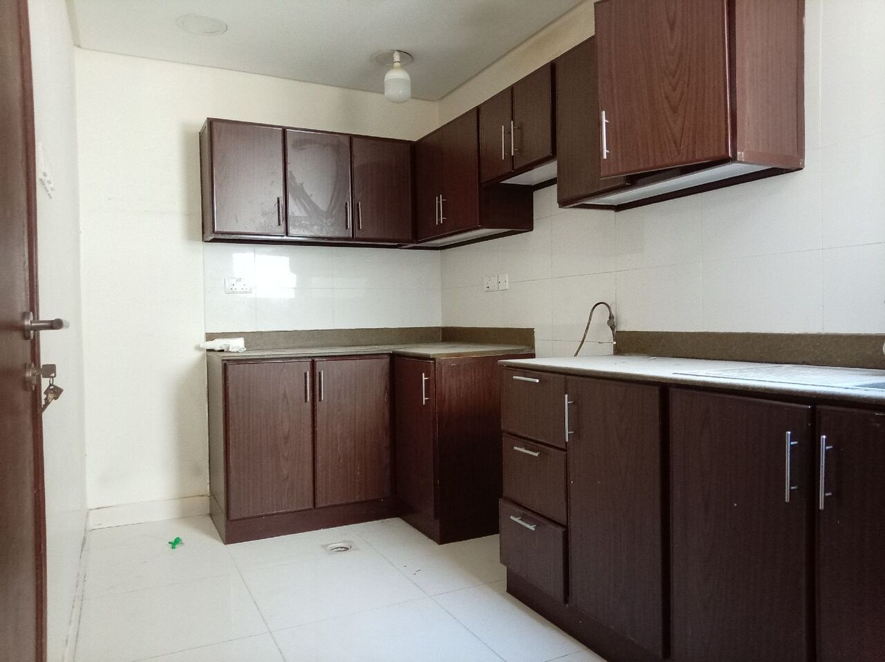 Hidd, Apartments, Flats, Houses & Villas, BHD 350/year,  4 BR,  Semi Furnished 4 Bedroom 4 Bathrooms With 3 Balcony Flat For Rent In : Hidd