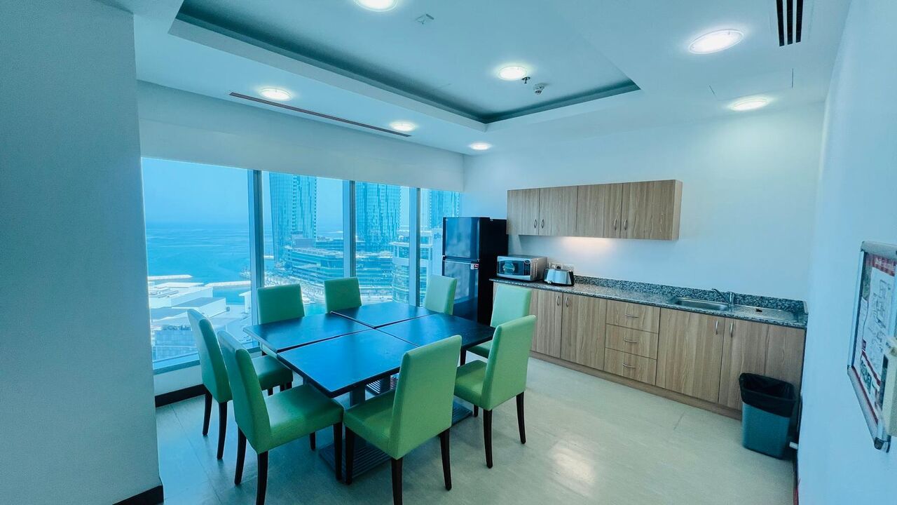 Manama, Offices, BHD 1200,  200 Sq. Meter,  LUXURY FURNISHED OFFICE FOR RENT IN BAHRAIN FINANCIAL HARBOUR