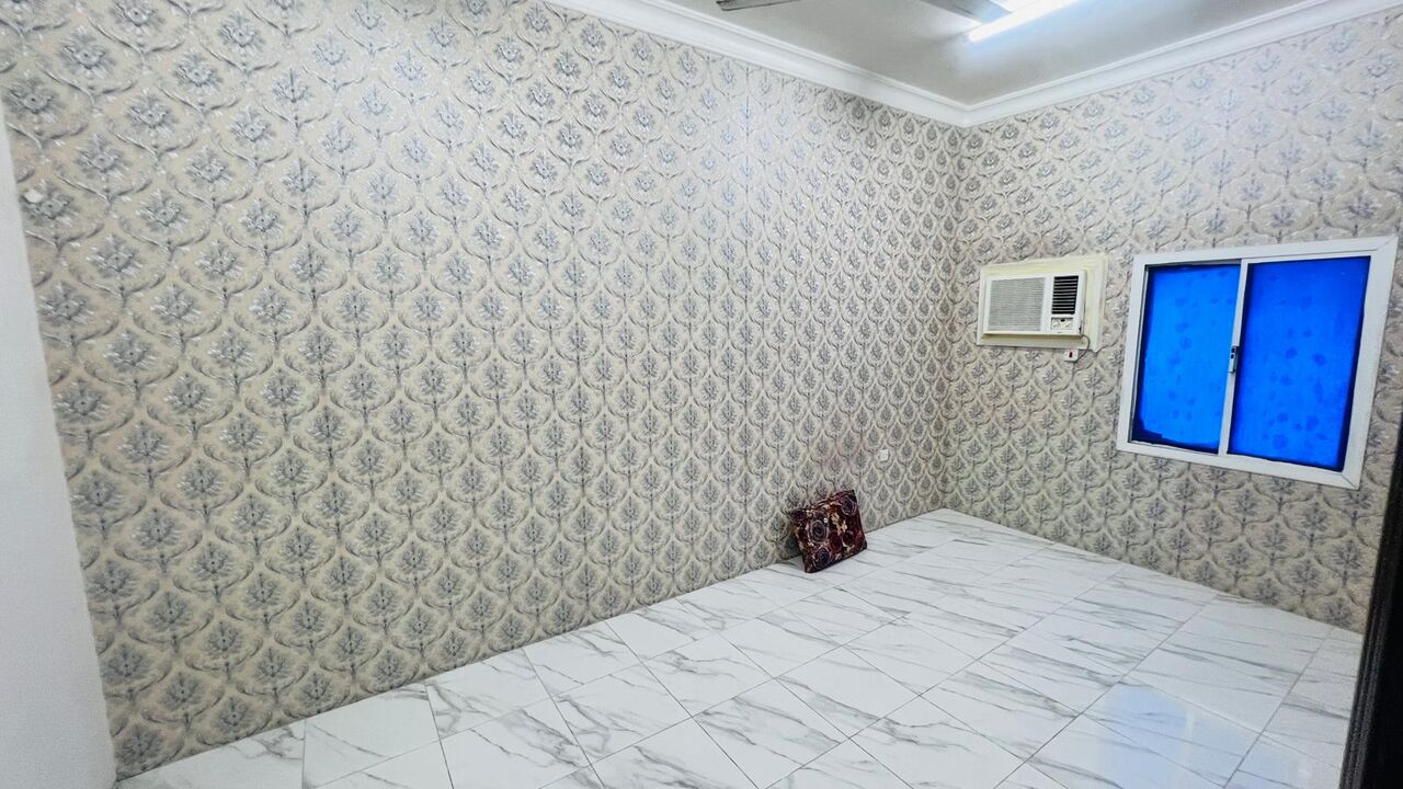 Gudaibiya, Apartments, Flats, Houses & Villas, BHD 220/month,  2 BR,  BUDGET  FLAT FOR RENT IN ADLIYA