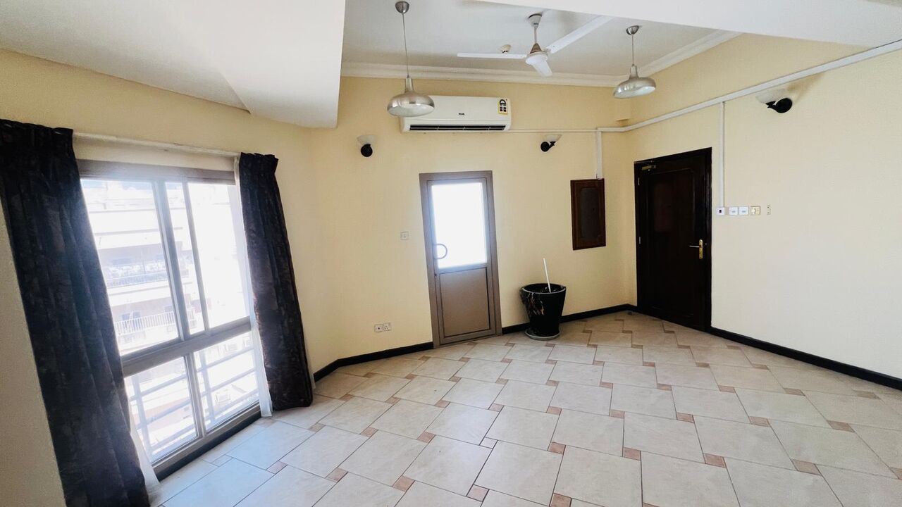 Gudaibiya, Apartments, Flats, Houses & Villas, BHD 220/month,  2 BR,  BUDGET  FLAT FOR RENT IN ADLIYA