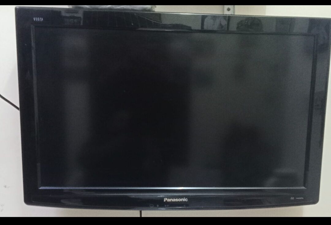 Umm Al Hassam, Electronics, BHD 5015,  Windows Ac 2ton And Panasonic TV For Sale