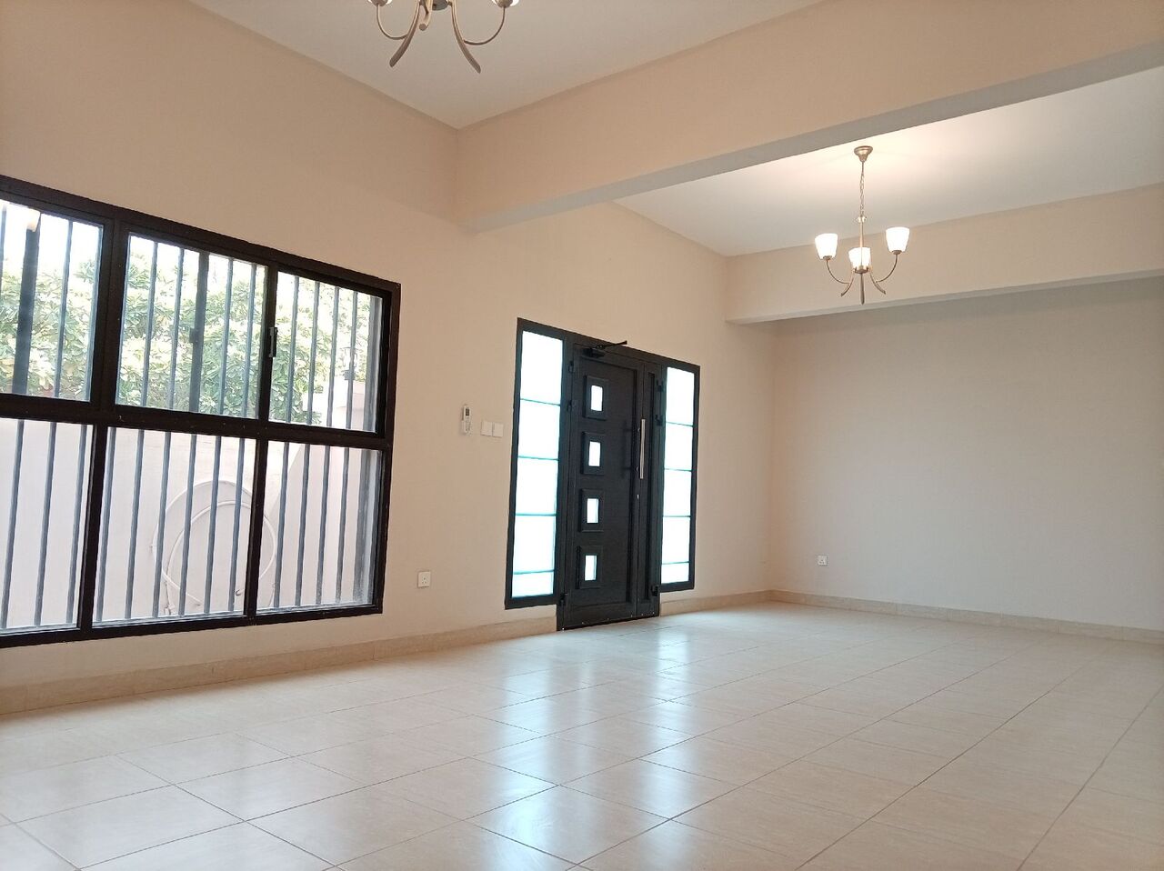 Adliya, Commercial Villas, BHD 800,  180 Sq. Meter,  Commercial Villa For Rent In : Adliya