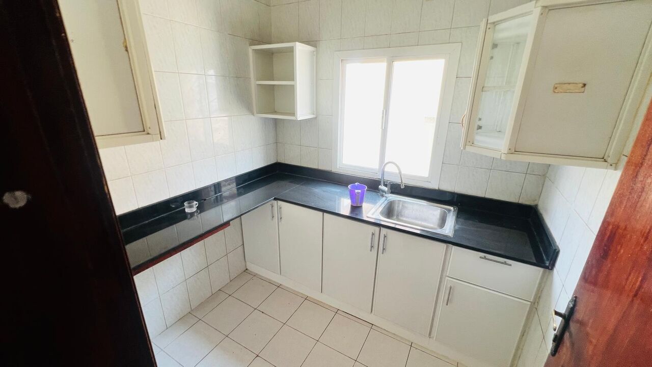 Adliya, Apartments, Flats, Houses & Villas, BHD 220/month,  2 BR,  FLAT FOR RENT IN ADLIYA