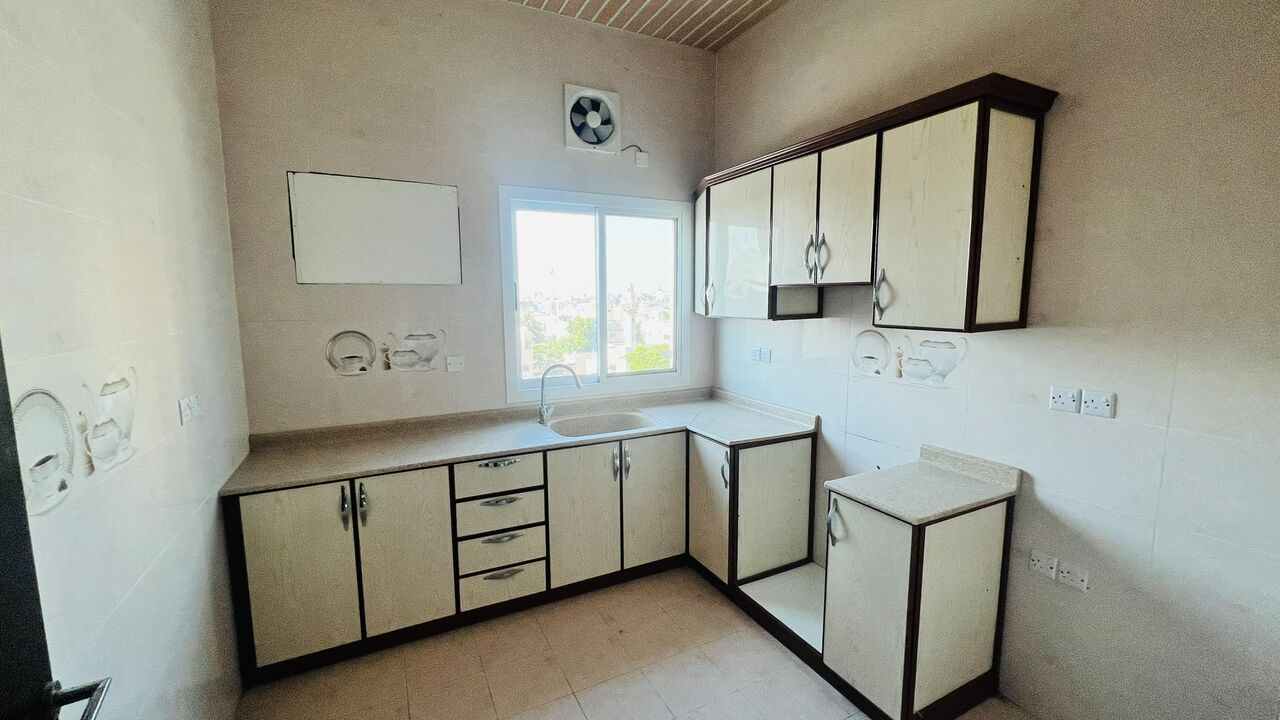 Sanabis, Apartments, Flats, Houses & Villas, BHD 250/month,  3 BR,  UNFURNISHED APARTMENT FOR RENT IN SANABIS