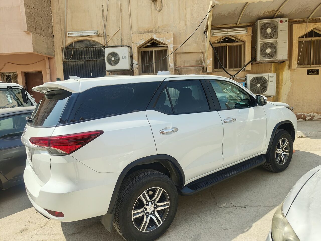 Hara, Vehicles, Cars & Trucks , SAR 90,  Toyota Fortuner,  2023,  Automatic,  59000 KM,