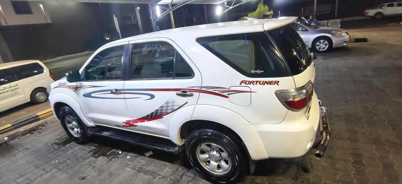Al Rehab, Vehicles, Cars & Trucks , SAR 40000,  Toyota Fortuner,  2011,  Automatic,  312000 KM,