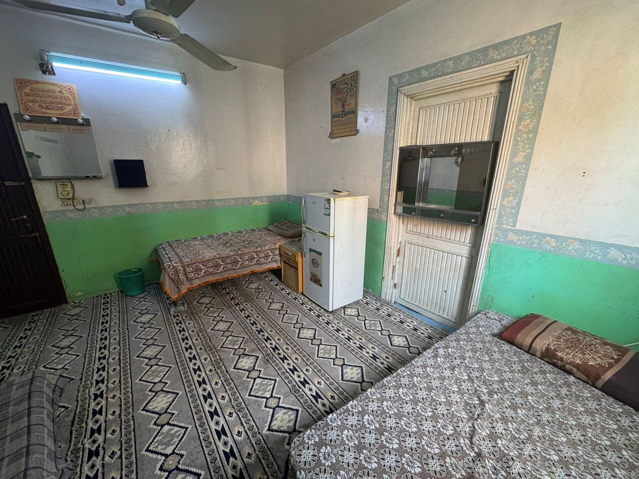 Manfouha, Rooms for Rent, SAR 400/month,  Furnished,  Bed Space Available In Front Of Manfouha Matero Station (Blue Line)