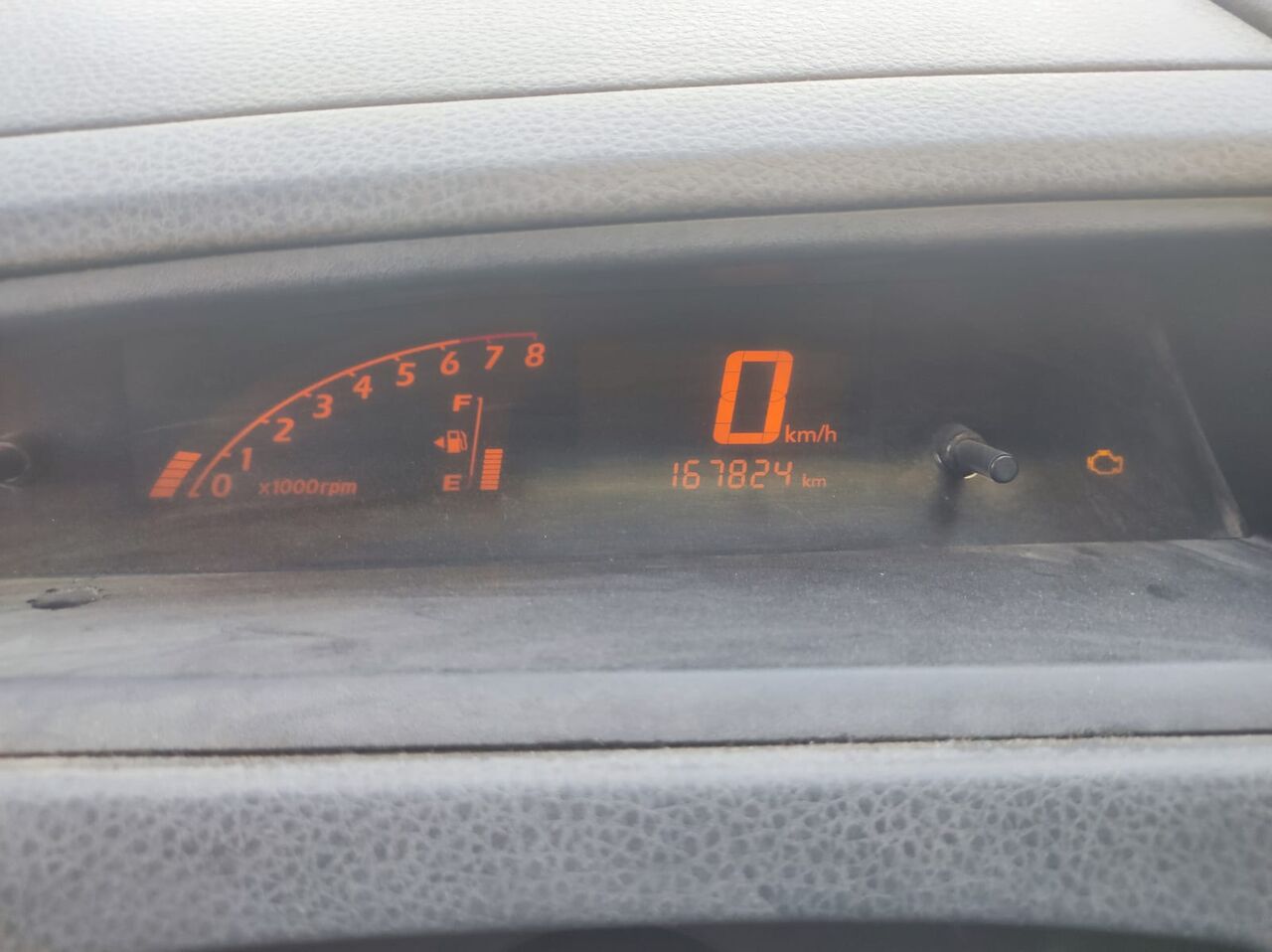 Khobar, Vehicles, Cars & Trucks , SAR 6500,  Suzuki Liana,  2004,  Manual,  167824 KM,  , Model , Silver Color,  Transmission.