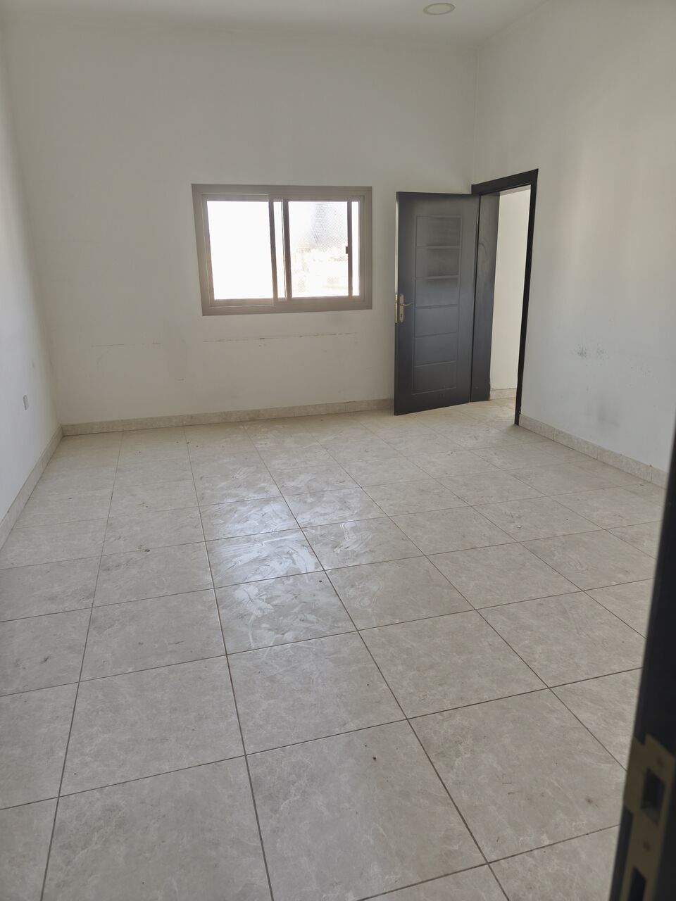 Sitra, Apartments, Flats, Houses & Villas, BHD 150/month,  2 BR,  2 Bhk Flat For Rent In Sitra BD 150/- Exc Ewa