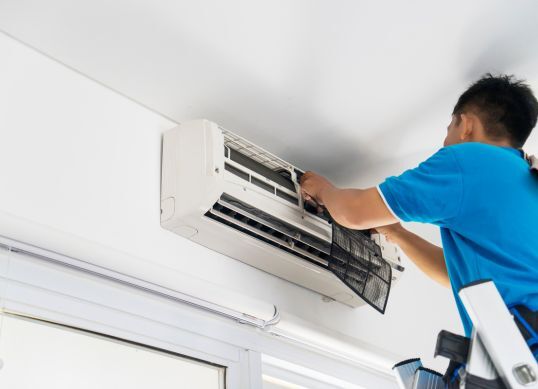 Kolkata, Appliance Repair, Doorstep Samsung AC Servicing By 23+ Trained Technicians Description