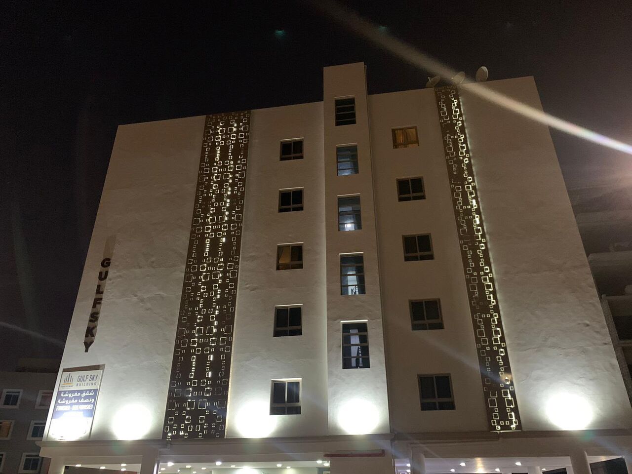 Manama, Apartments, Flats, Houses & Villas, BHD 300/month,  Furnished,  2 BR,  FLAT FOR RENT