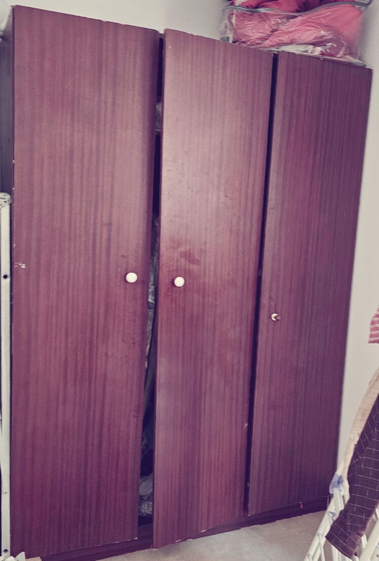 Hidd, Furniture, Sofa, Dining Table, Gas, King Size Bed, Wardrob